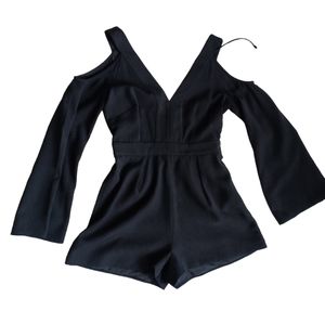 Keepsake The Label Black Cold Shoulder Romper Long Flared Sleeves Size Small